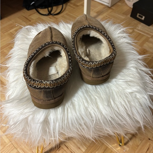Uggs Tasman slippers women’s size 6 - Picture 4 of 5